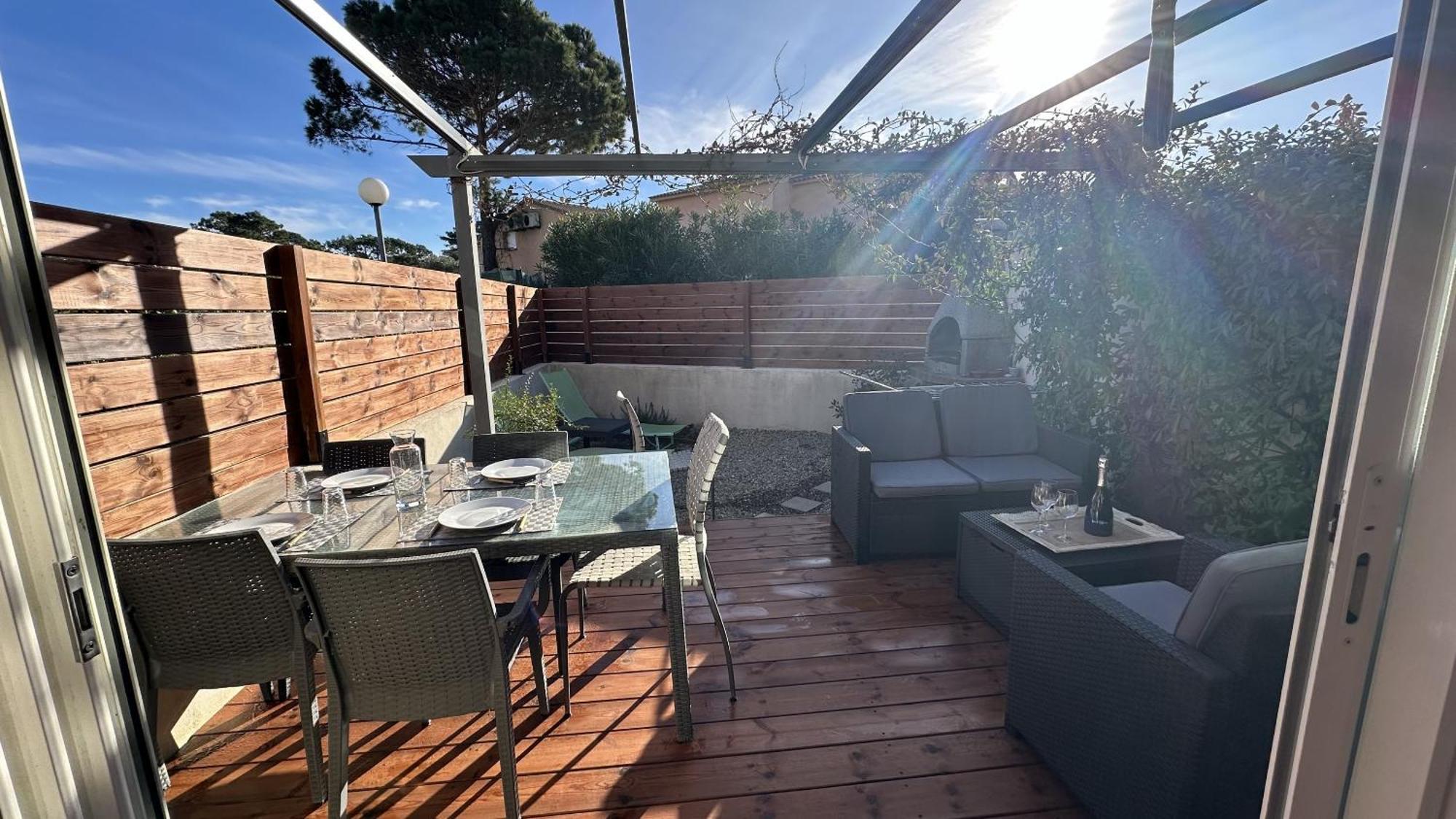 Apartement Maenat Borgo  Bagian luar foto