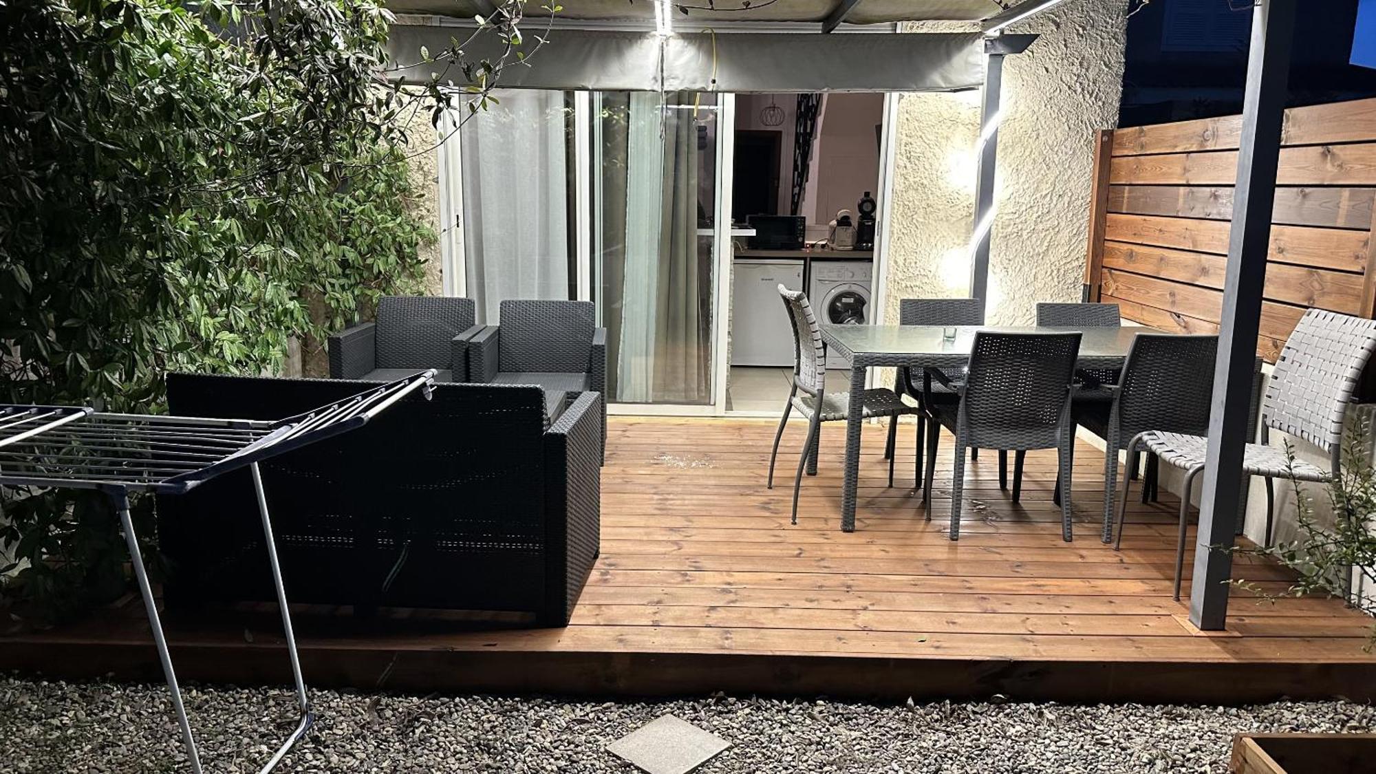 Apartement Maenat Borgo  Bagian luar foto